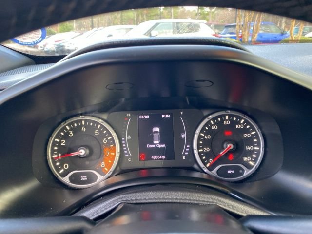 Used 2018 Jeep Renegade Latitude FWD image 10
