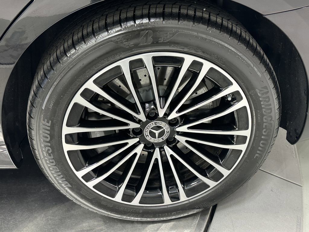 Certified 2025 Mercedes-Benz S 580e 4MATIC Sedan image 23
