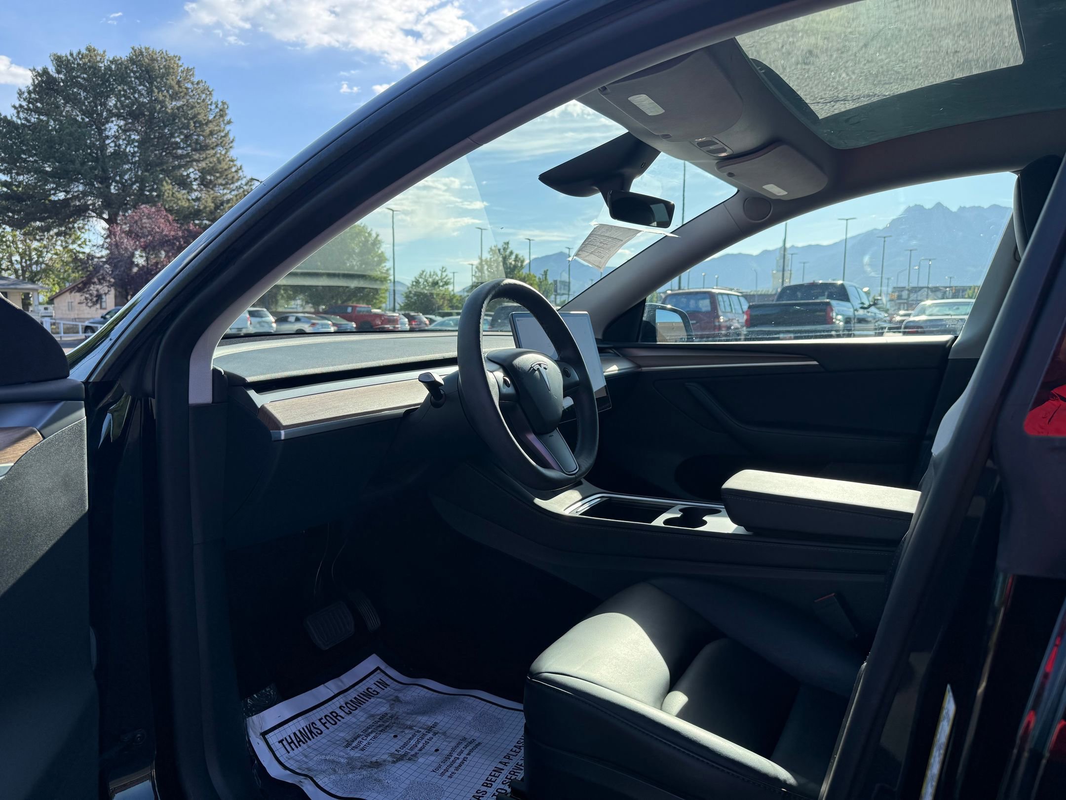 Used 2023 Tesla Model Y Long Range AWD/4WD image 11