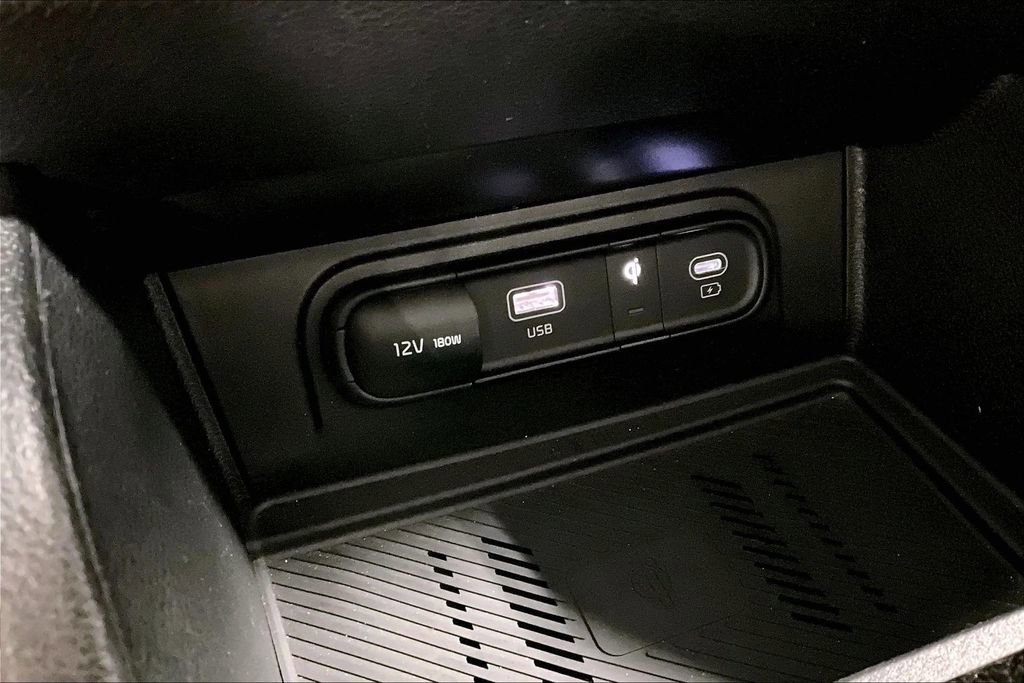 Used 2024 Kia Sportage EX image 30