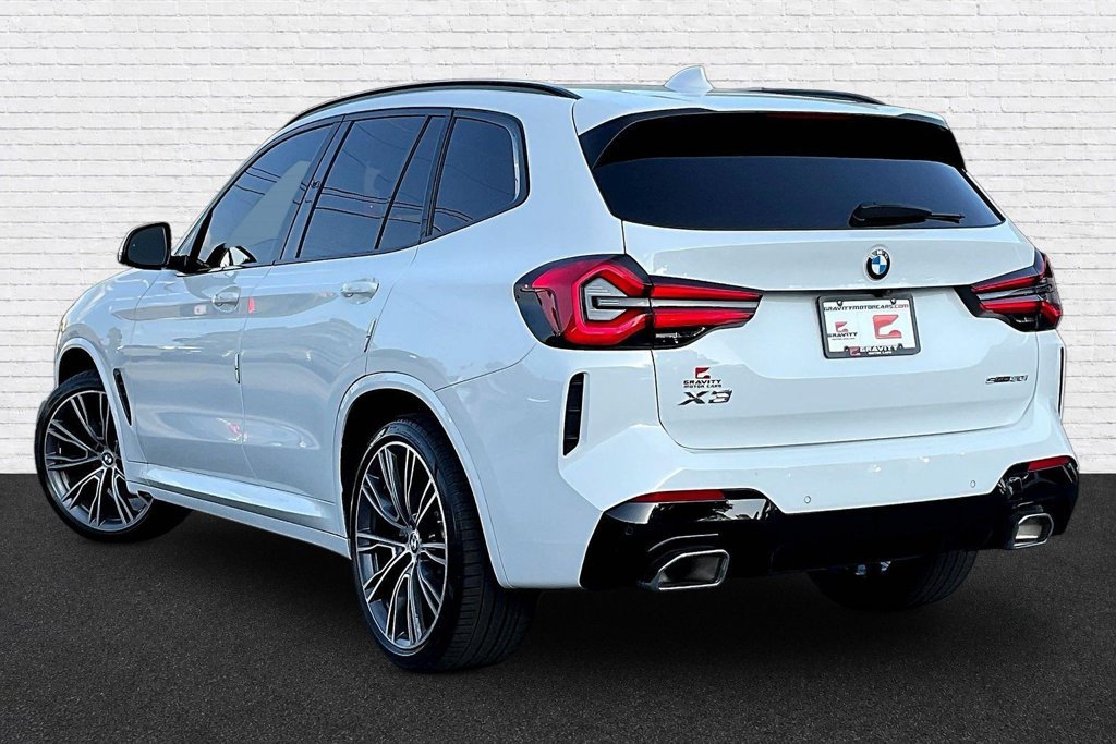 Used 2023 BMW X3 sDrive30i w/ M Sport Package RWD image 4