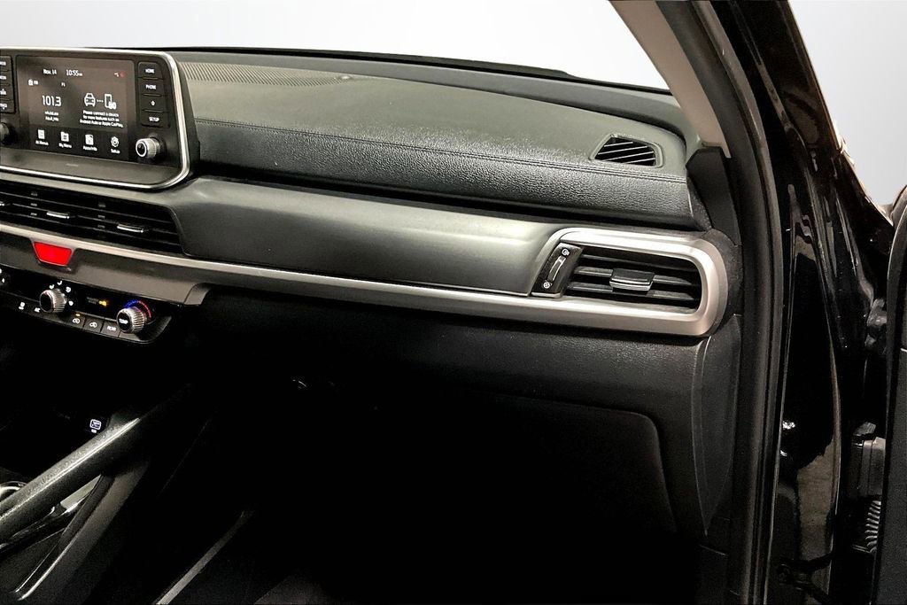 Used 2021 Kia Telluride LX image 27