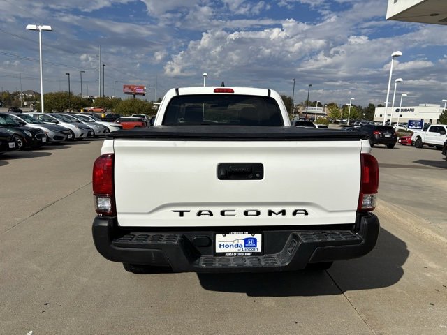 Used 2019 Toyota Tacoma SR image 6