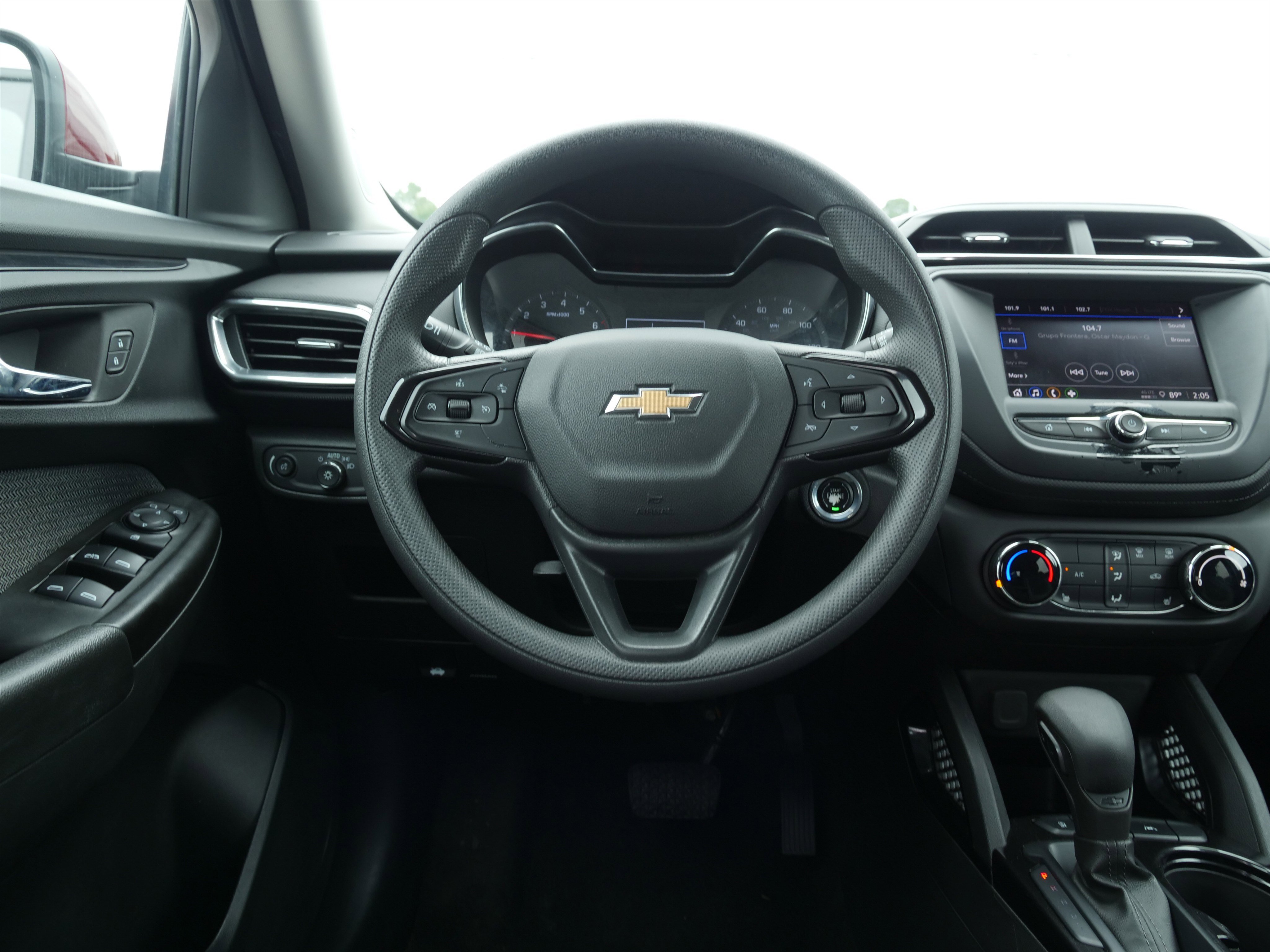 Used 2023 Chevrolet TrailBlazer LT image 18