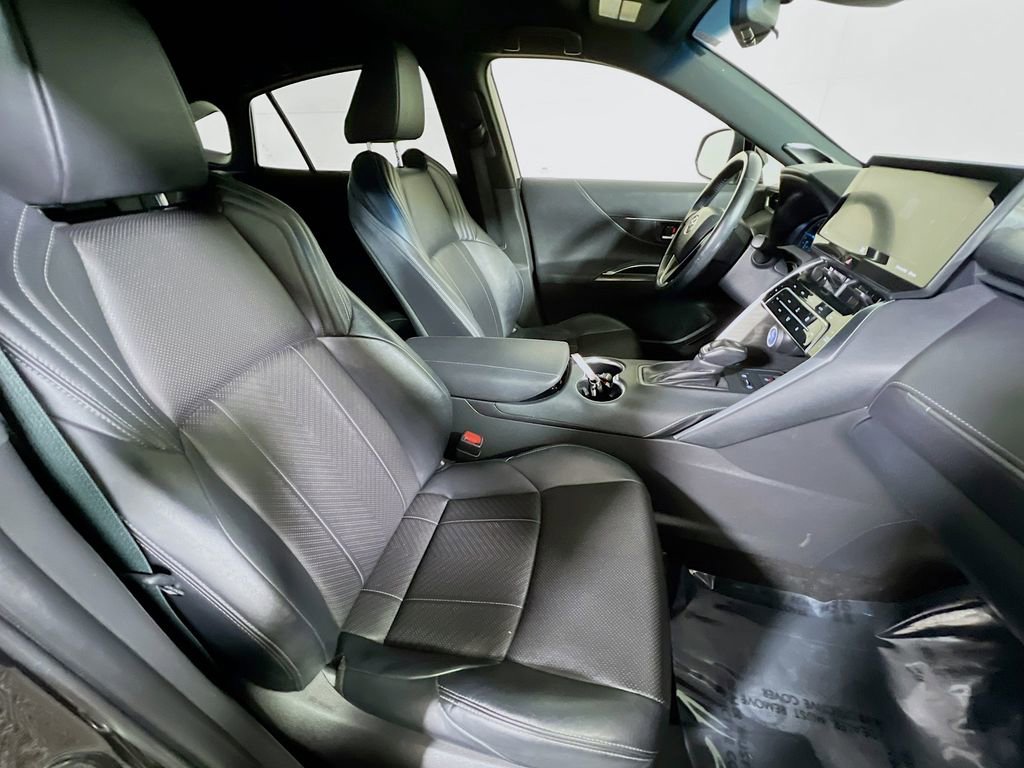 Certified 2021 Toyota Venza Limited w/ Advanced Technology Package AWD/4WD image 25