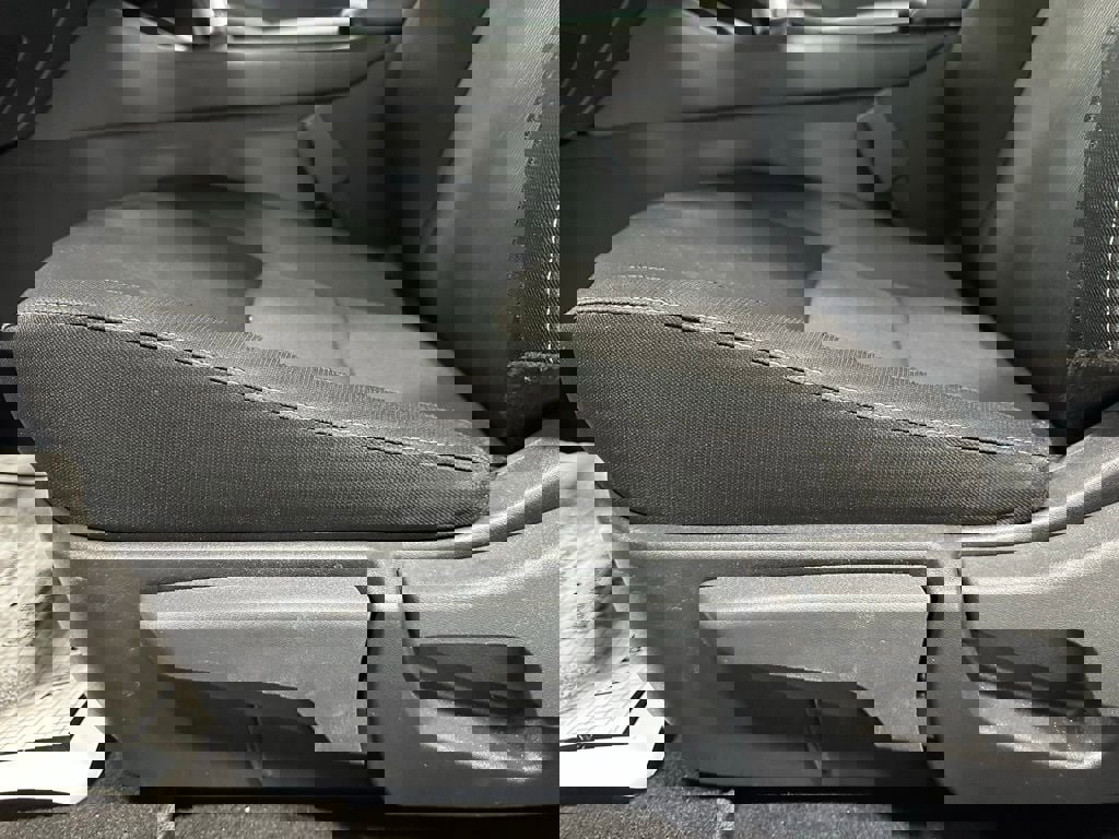 Used 2025 Nissan Sentra SV image 12