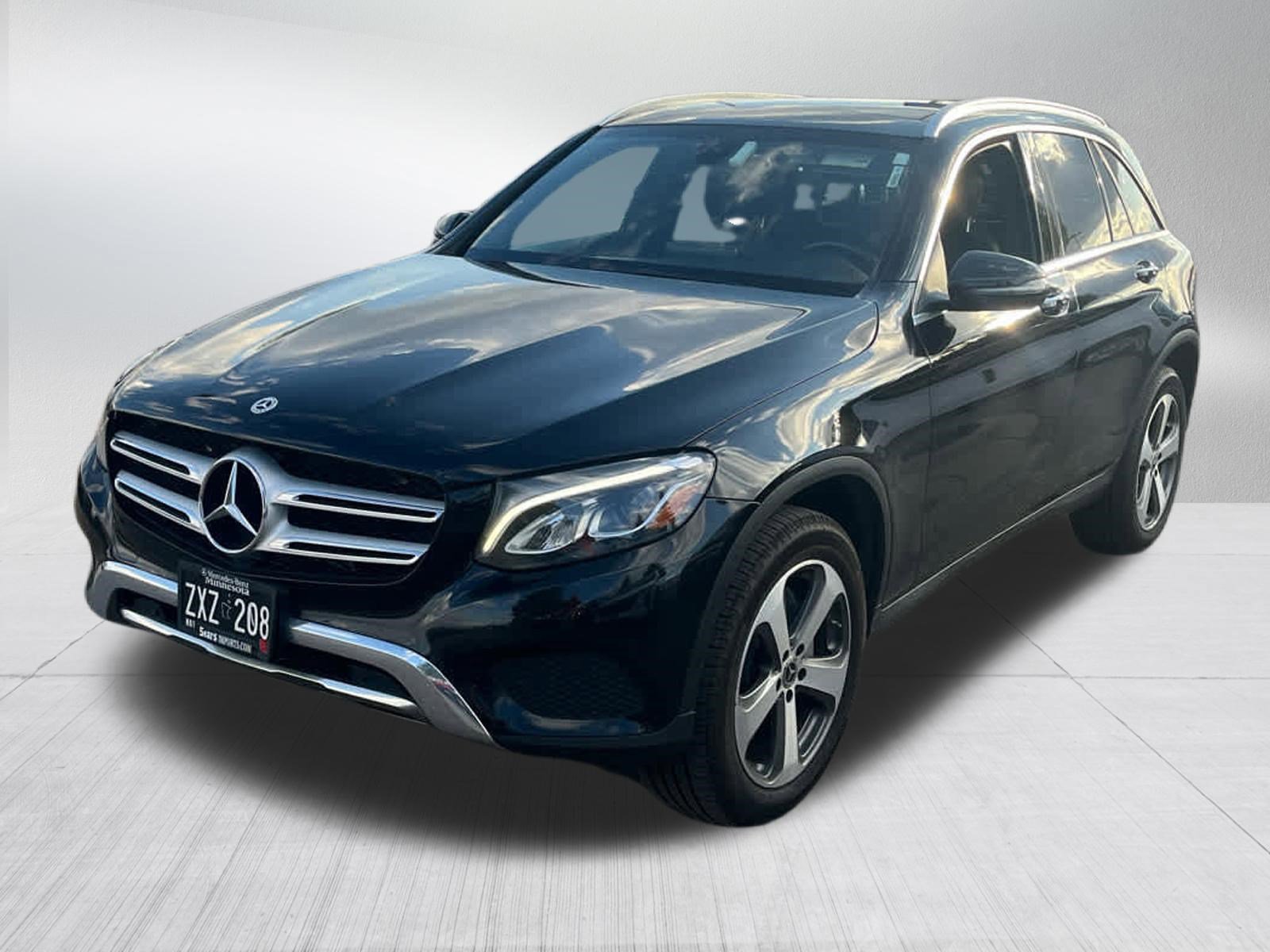 Used 2019 Mercedes-Benz GLC 300 4MATIC image 7