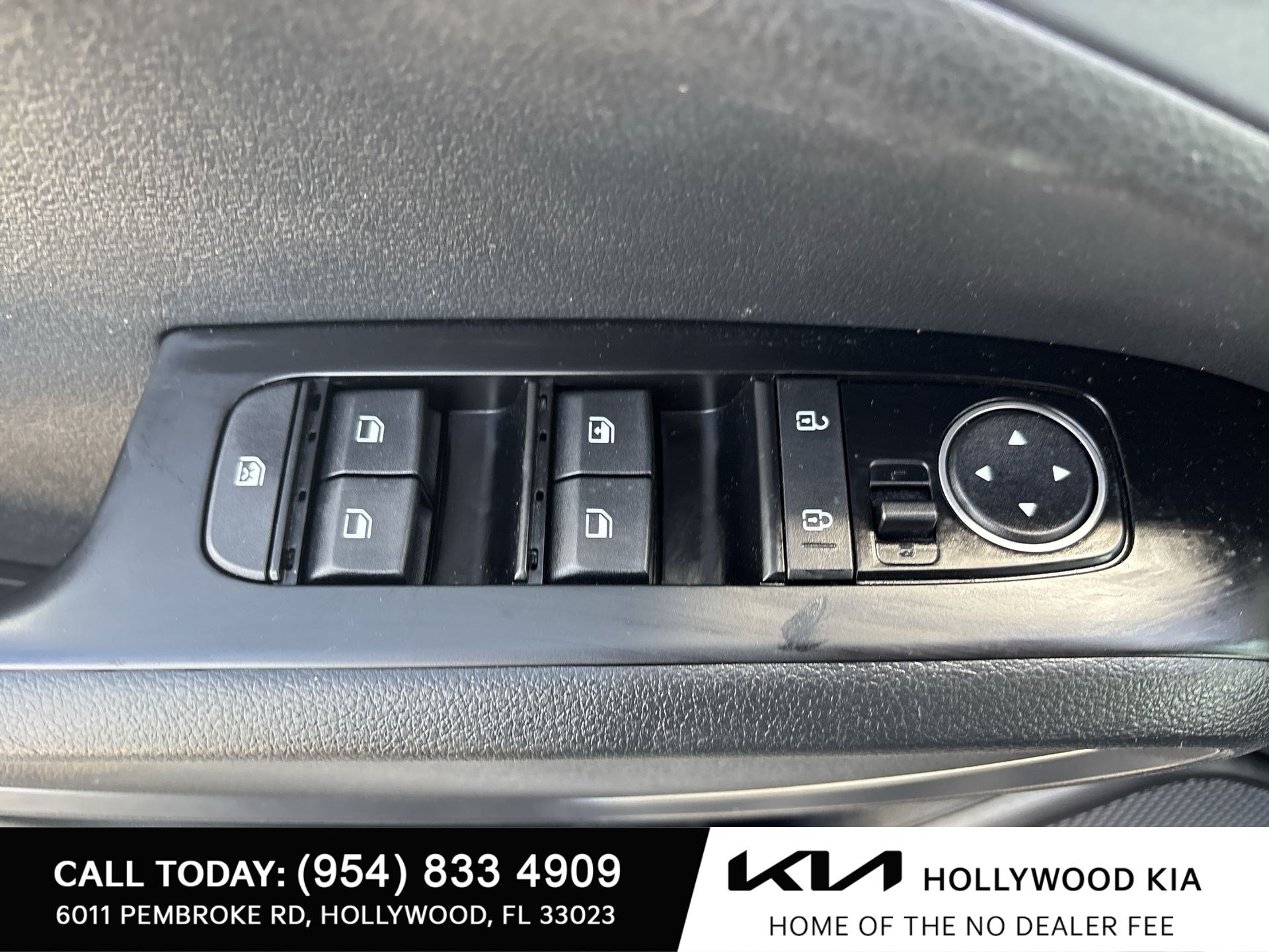 Used 2020 Kia Soul S FWD image 15