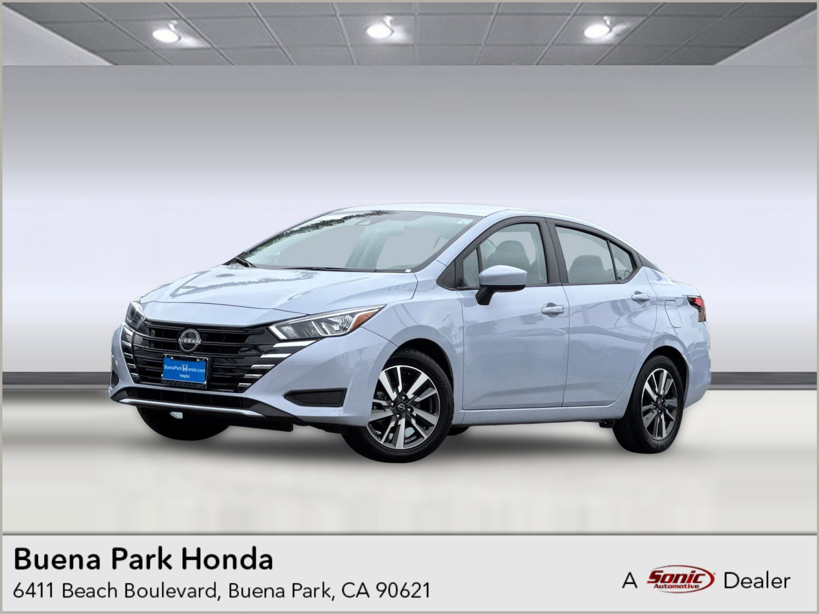 Used 2024 Nissan Versa SV FWD image 1