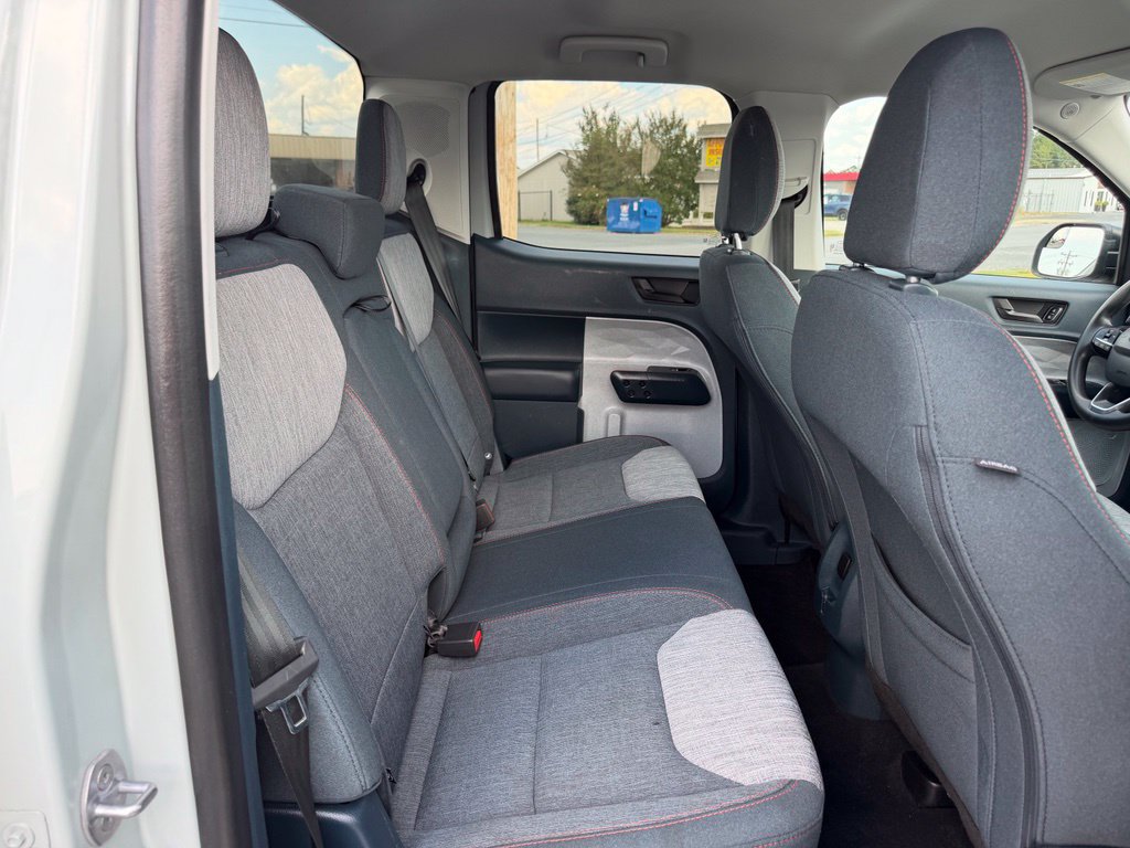 Used 2023 Ford Maverick XLT FWD image 34