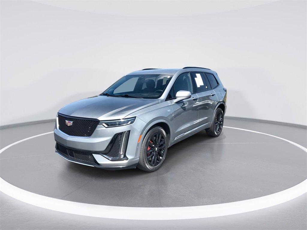 Used 2023 Cadillac XT6 Sport w/ Platinum Package image 4