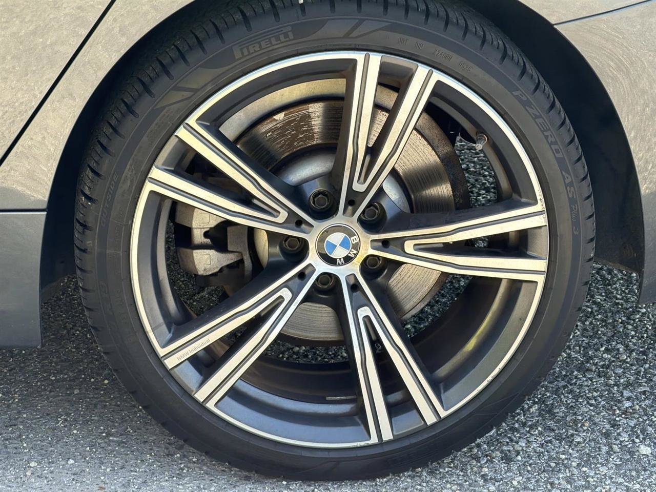 Used 2020 BMW 330i Sedan w/ Convenience Package RWD image 10