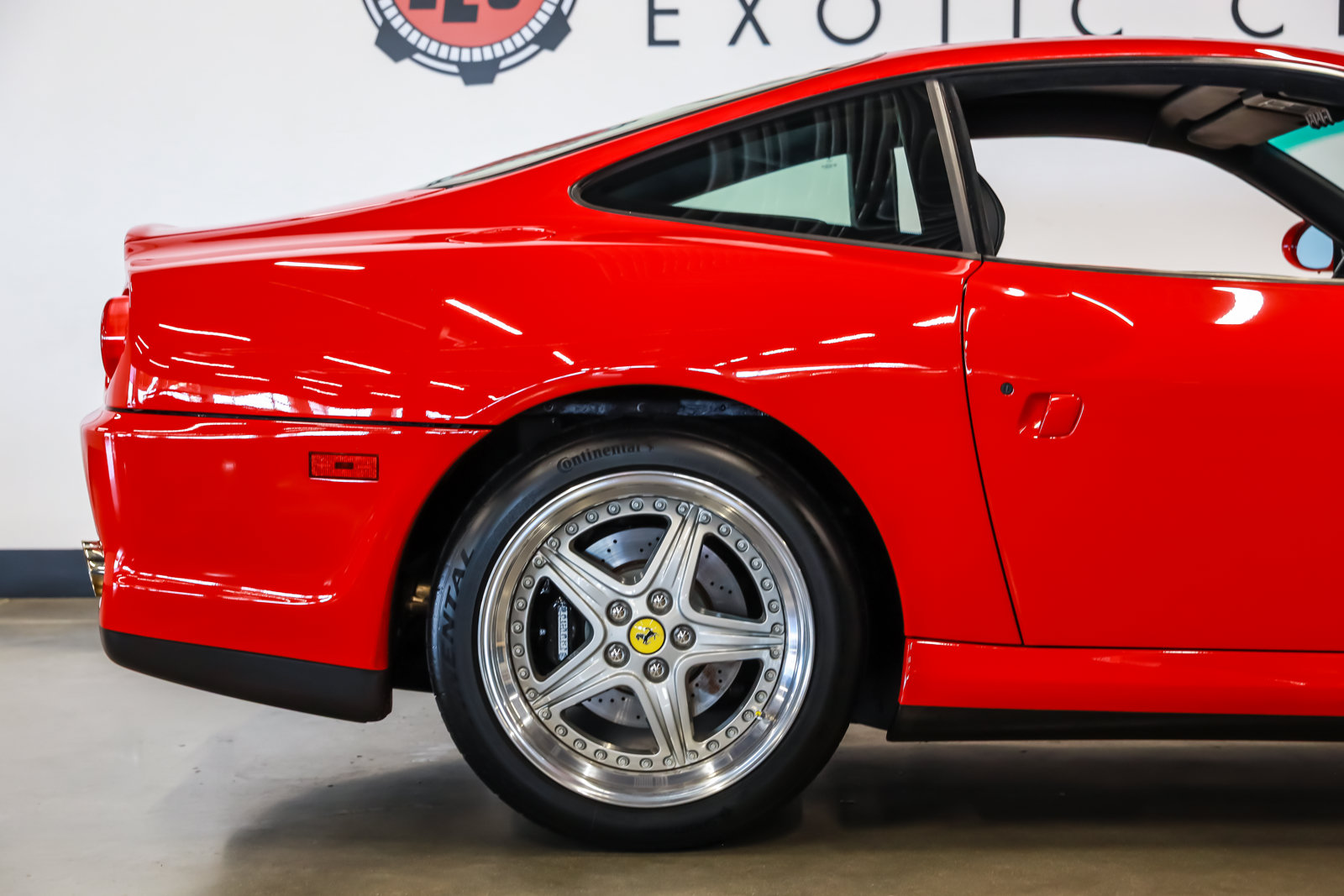 Used 2000 Ferrari 550 Maranello Coupe RWD image 12