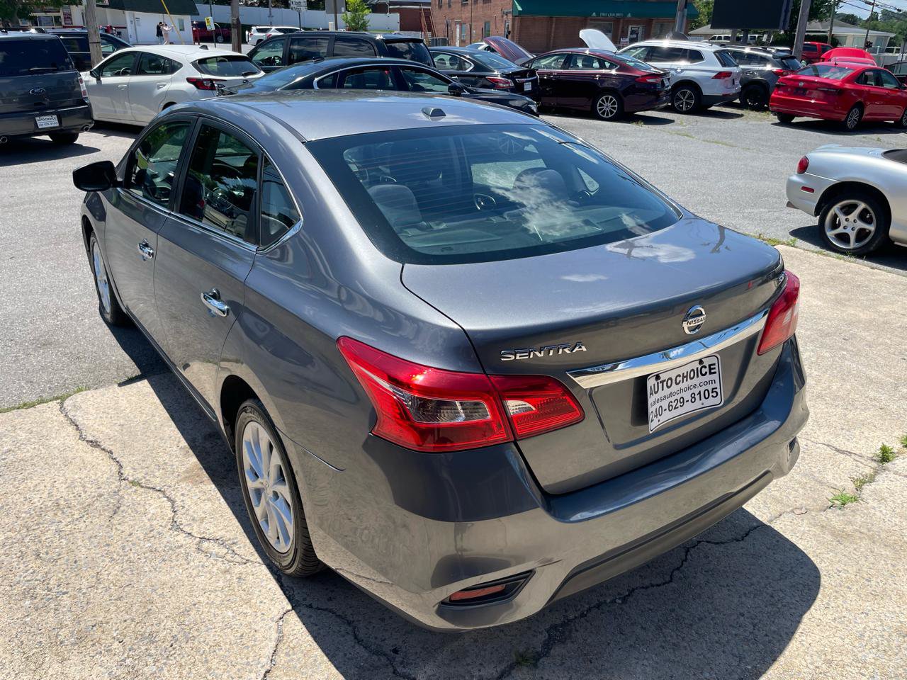 Used 2019 Nissan Sentra SV FWD image 22