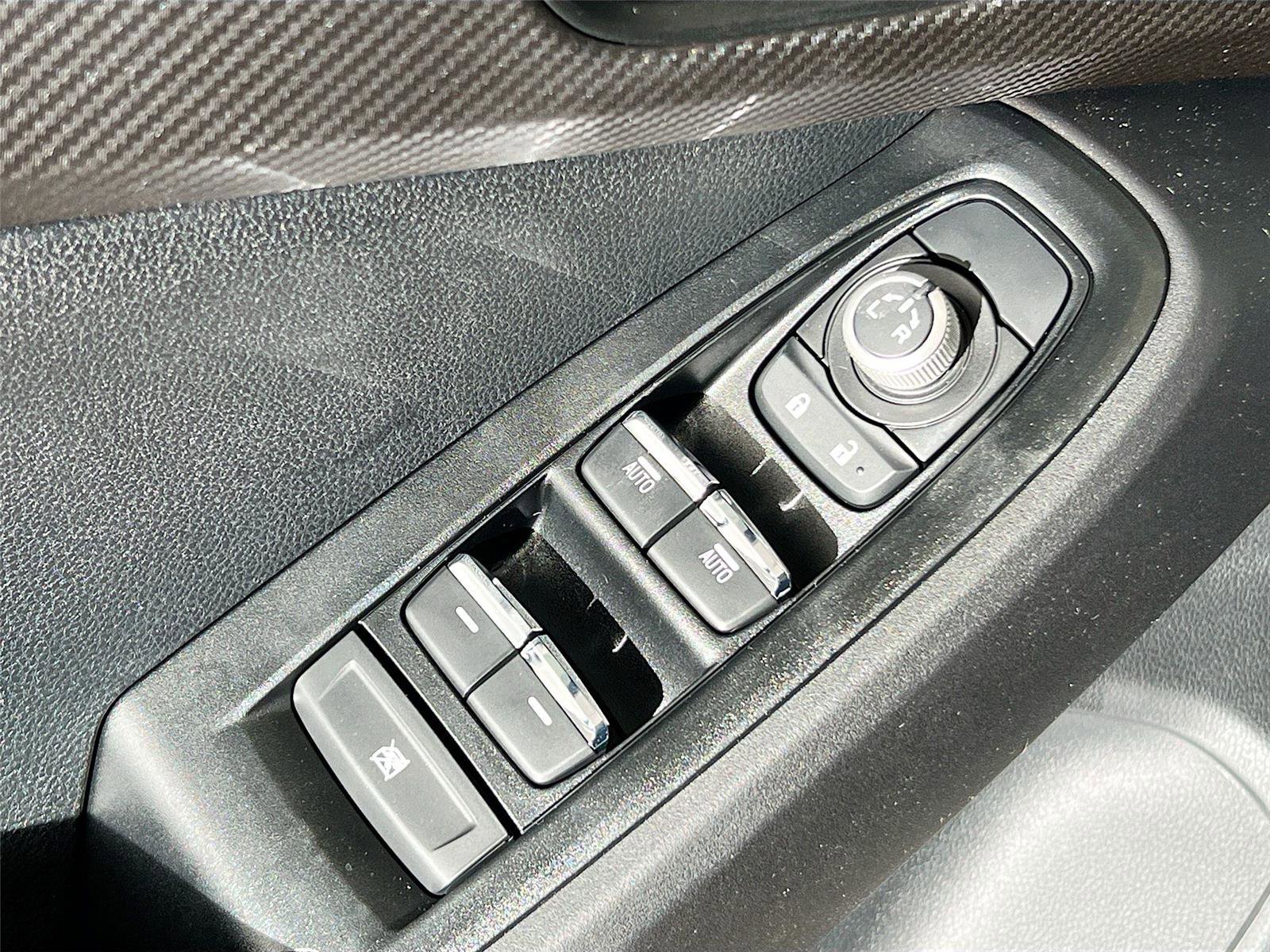 New 2026 Subaru Crosstrek 2.5i Limited image 19