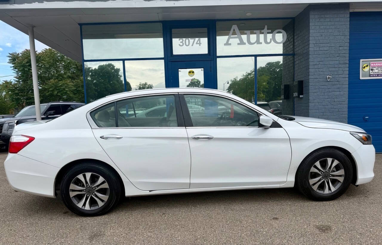 Used 2013 Honda Accord LX image 2