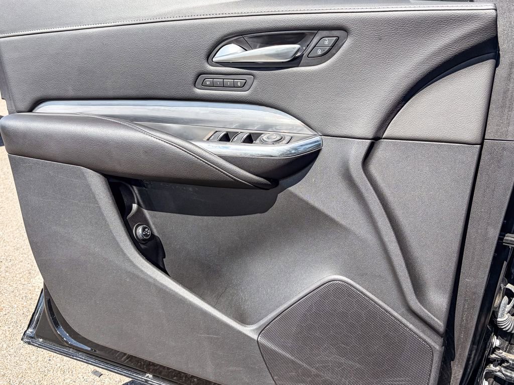 Certified 2024 Cadillac XT4 Premium Luxury image 40