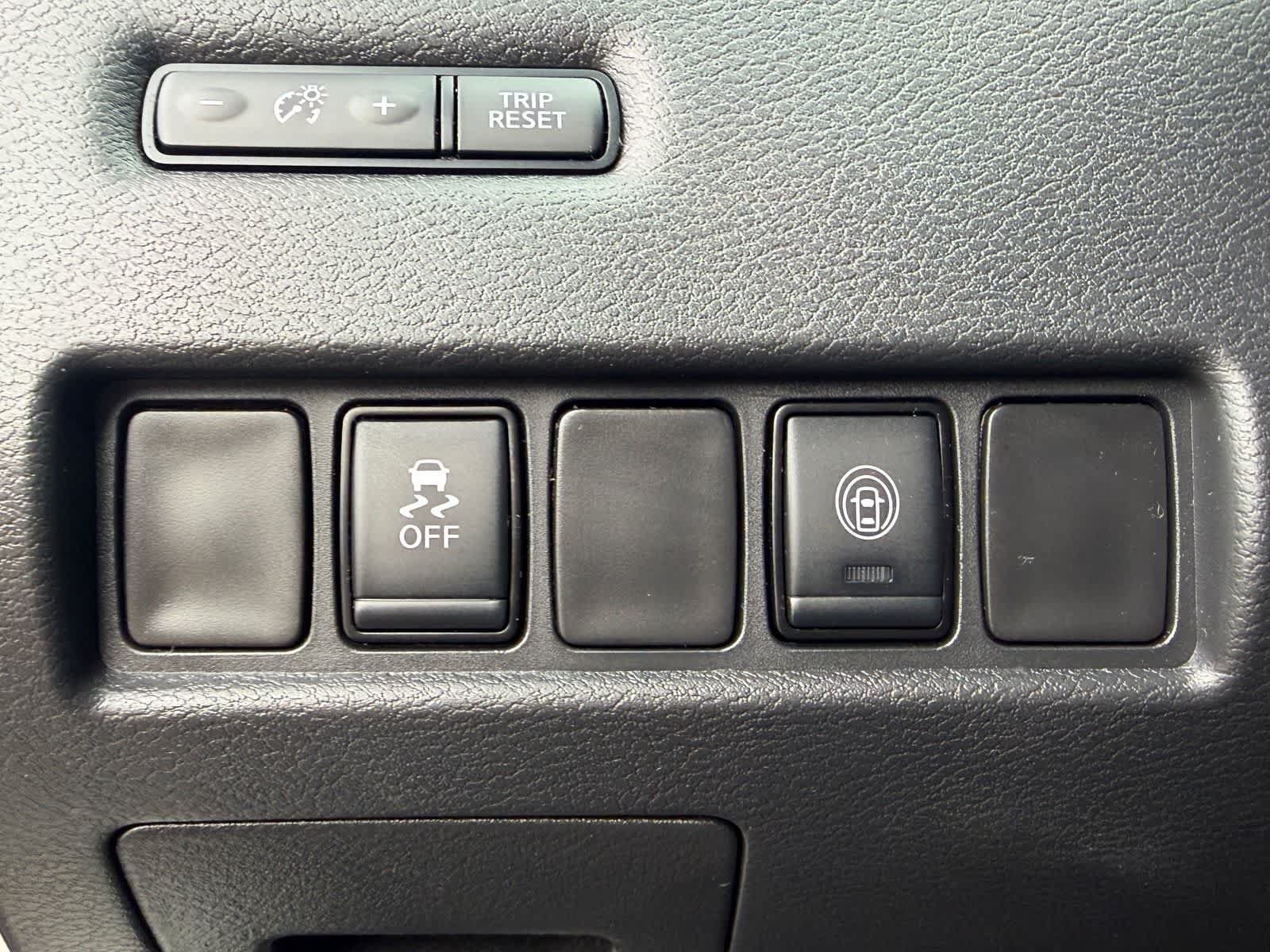 Certified 2022 Nissan Murano S FWD image 16
