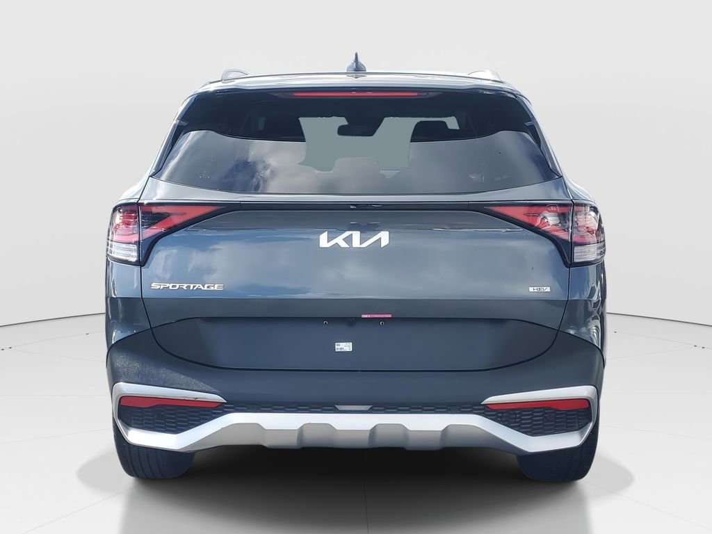 Used 2025 Kia Sportage EX image 6