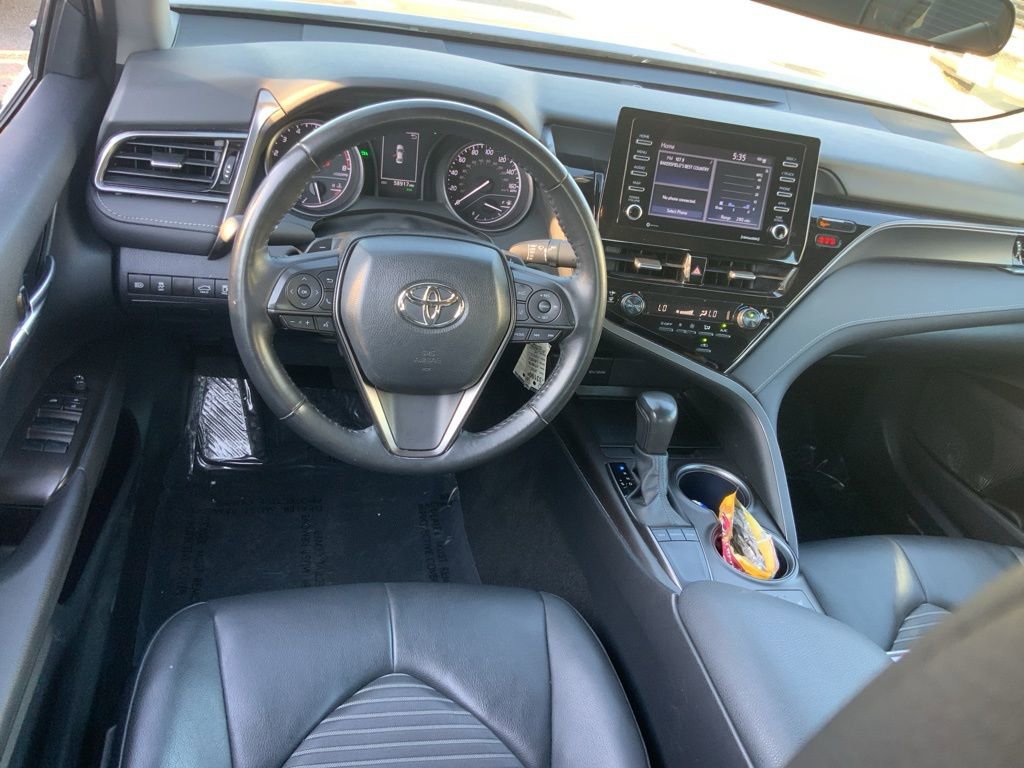 Used 2024 Toyota Camry SE w/ Cold Weather Package image 15