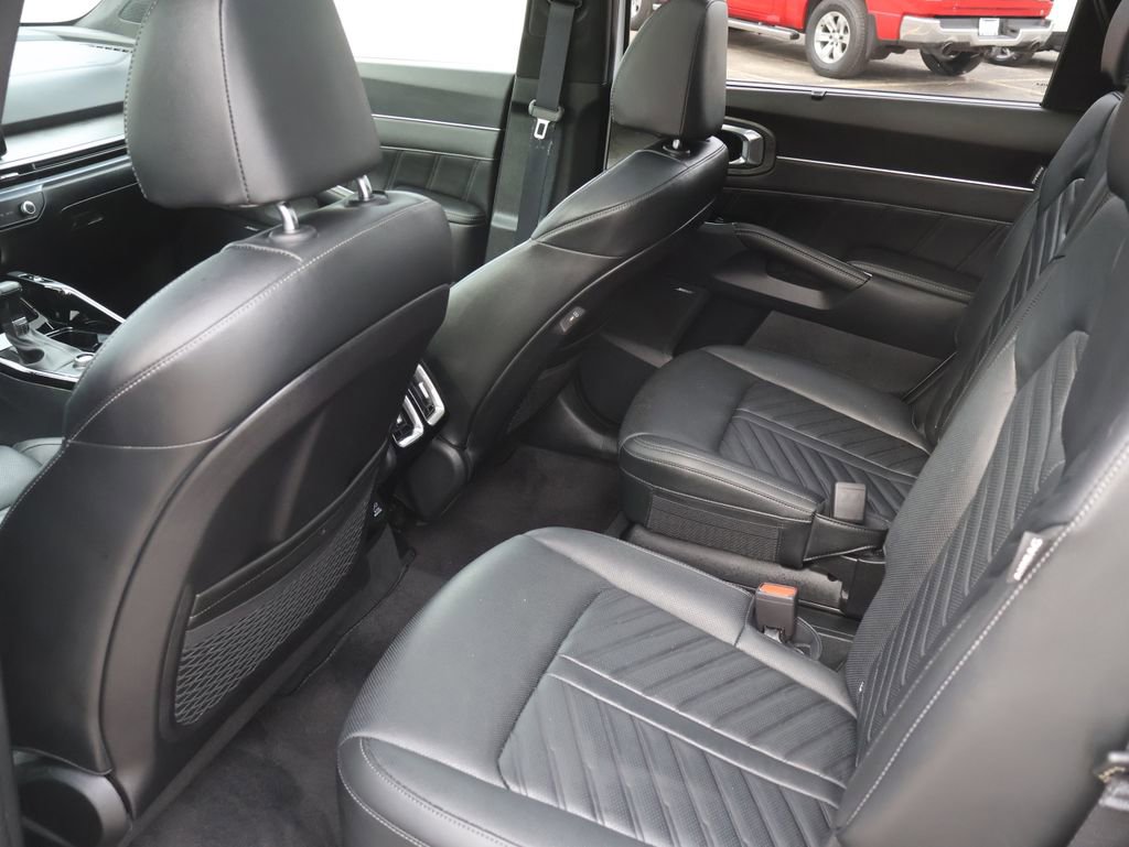 Used 2024 Kia Sorento SX Prestige AWD/4WD image 14