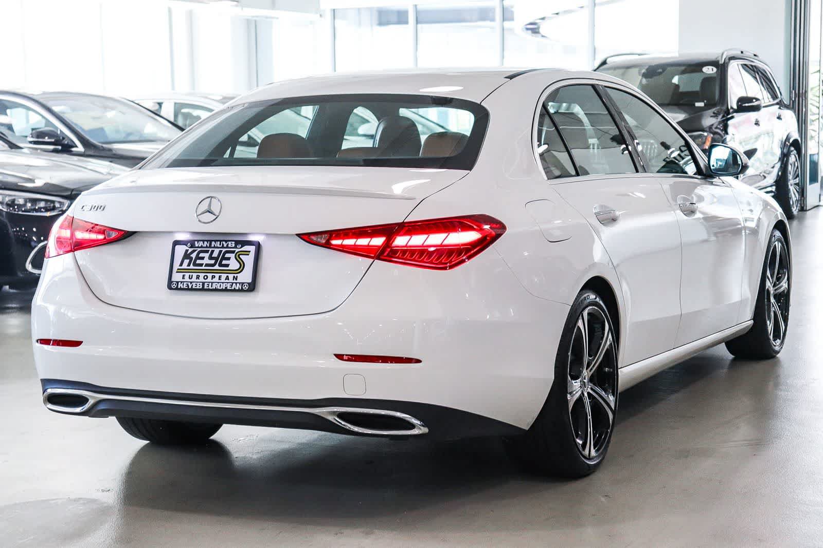 Certified 2022 Mercedes-Benz C 300 Sedan image 4