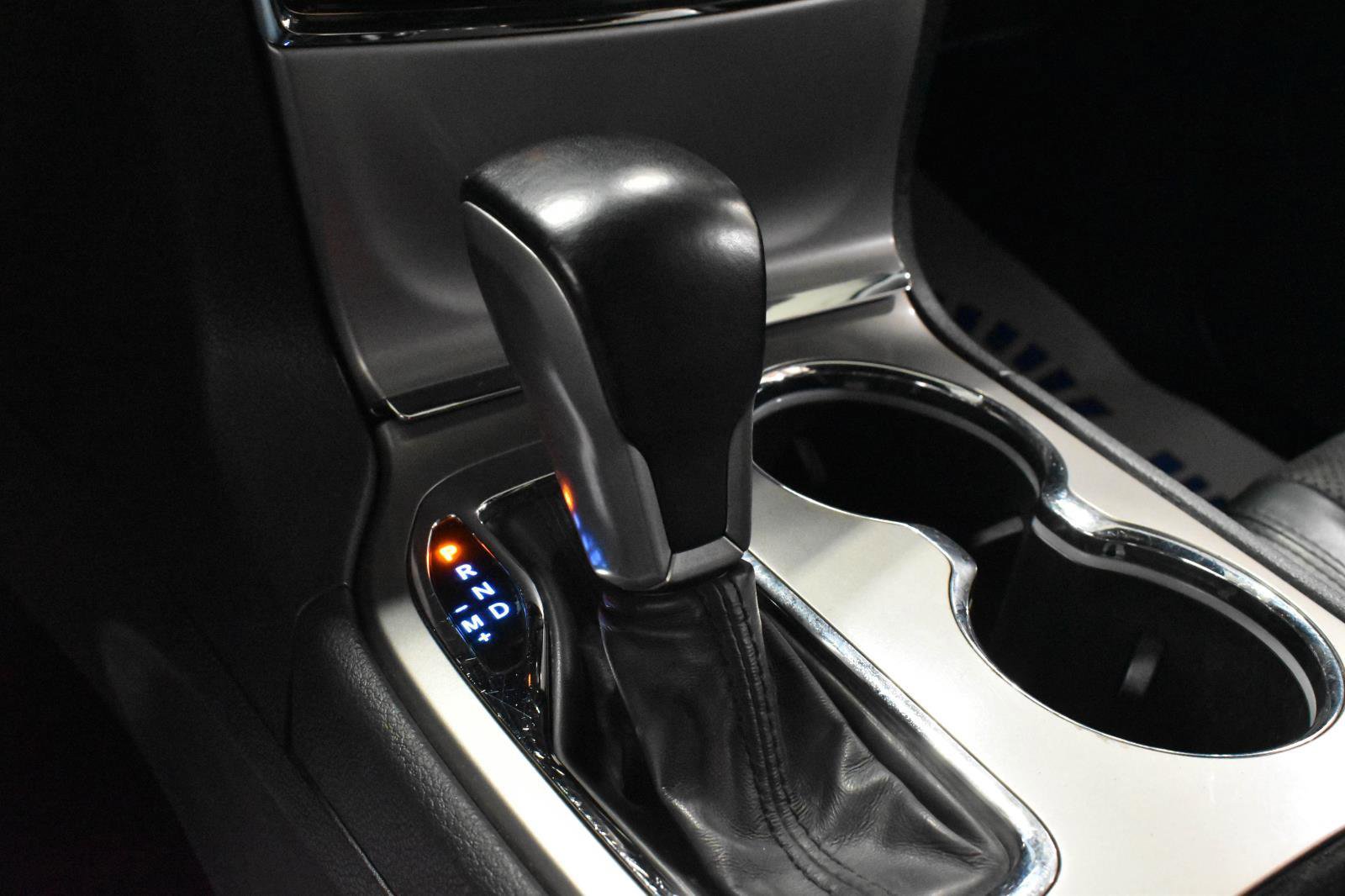 Used 2021 Jeep Grand Cherokee Laredo X image 18