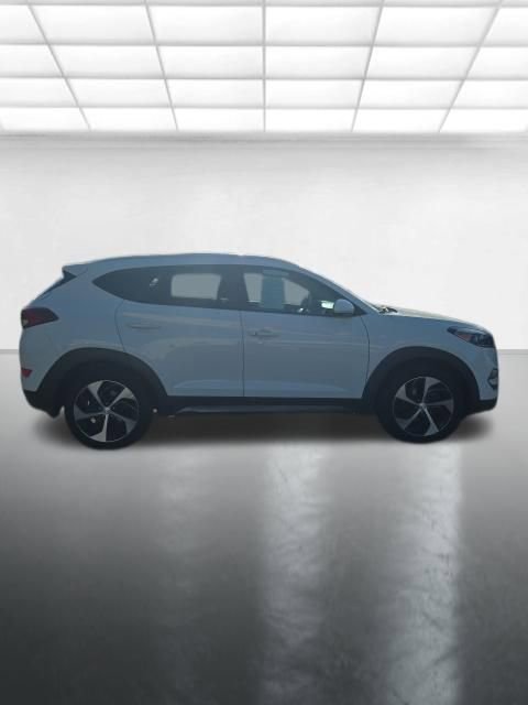 Used 2016 Hyundai Tucson Sport AWD/4WD image 2