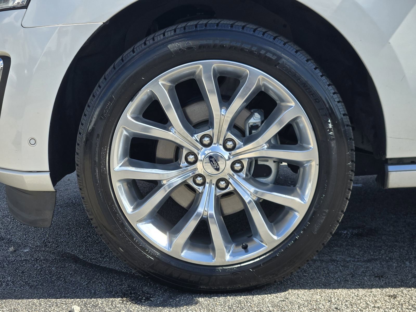 Used 2019 Ford Expedition Platinum RWD image 11