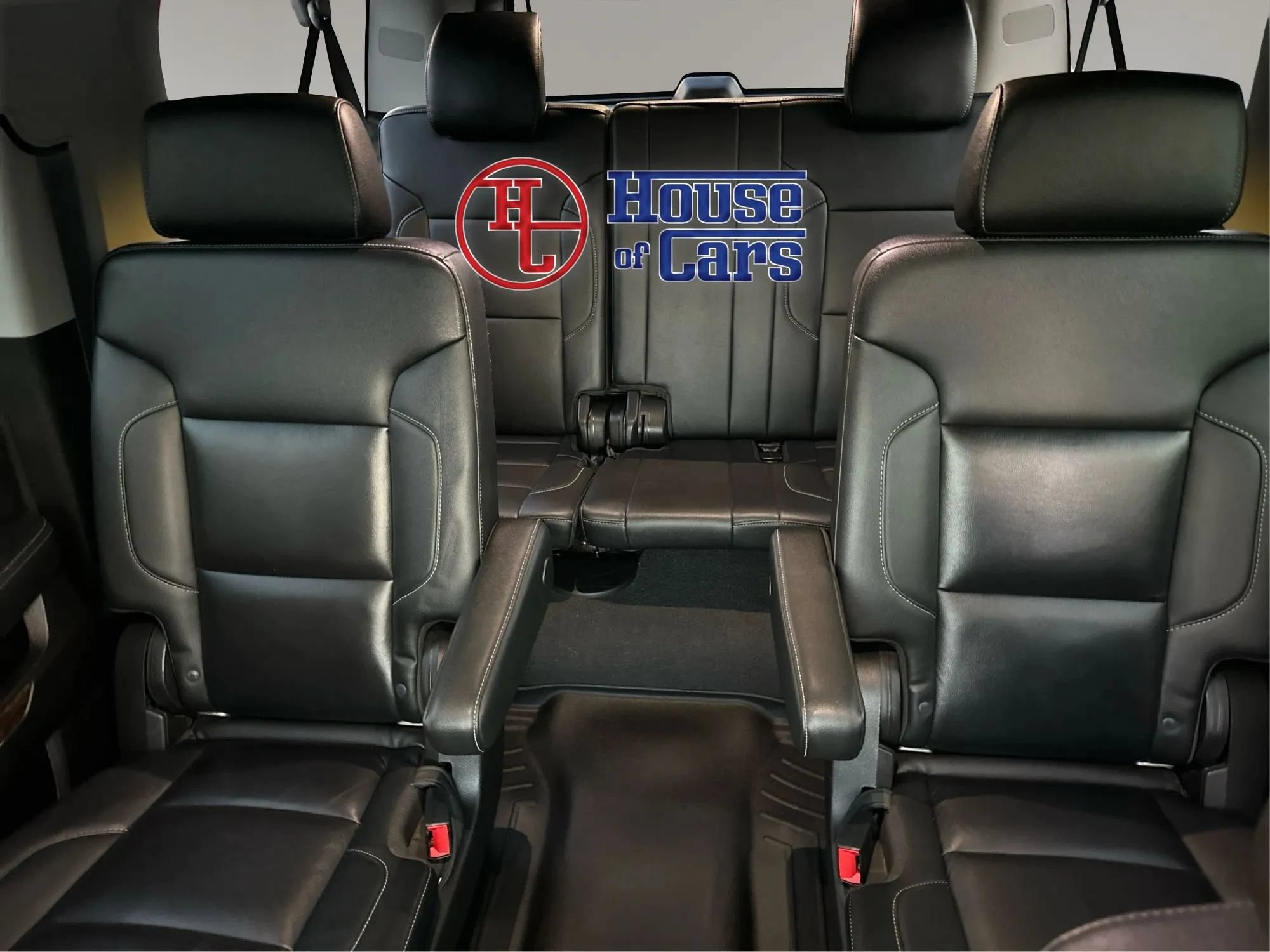 Used 2019 Chevrolet Suburban LT AWD/4WD image 29