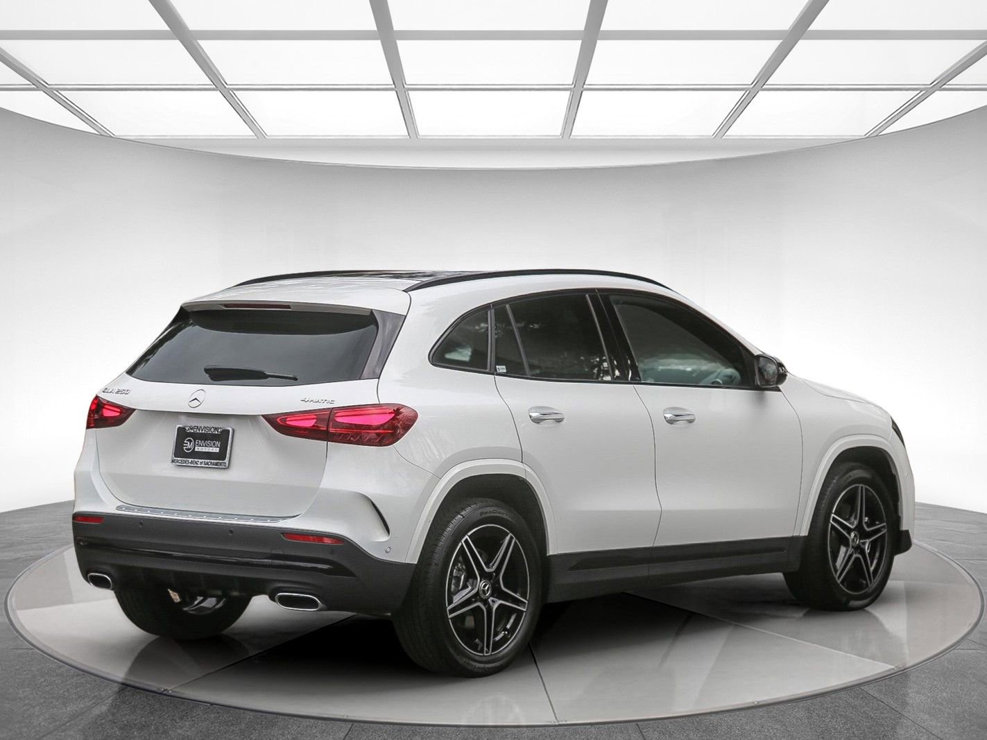 Certified 2025 Mercedes-Benz GLA 250 4MATIC image 4