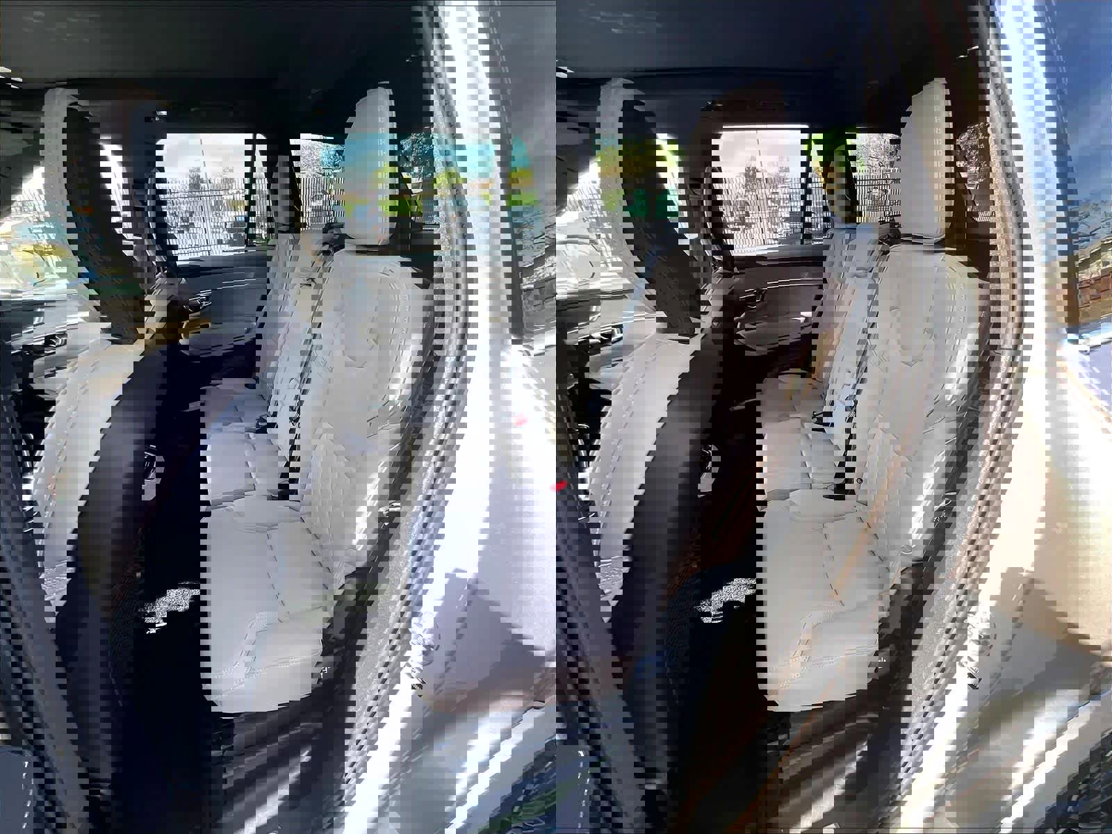 Used 2026 Volvo XC90 B5 Plus image 29