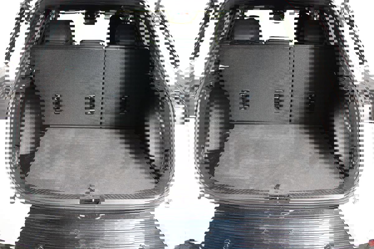 Used 2025 Chevrolet Equinox EV LT w/ Convenience Package image 27