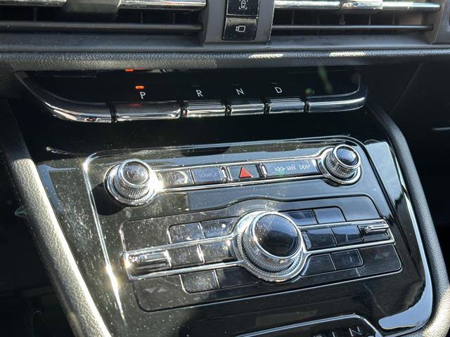 Used 2022 Lincoln Corsair AWD w/ Premium Package image 20