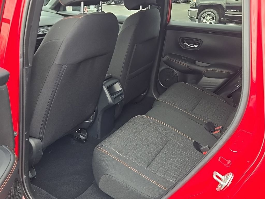 Used 2024 Honda HR-V Sport image 16
