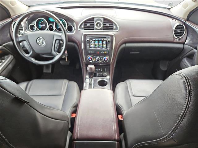 Used 2017 Buick Enclave Leather image 18