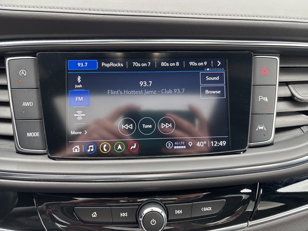 Certified 2024 Buick Enclave Avenir w/ Avenir Technology Package image 31