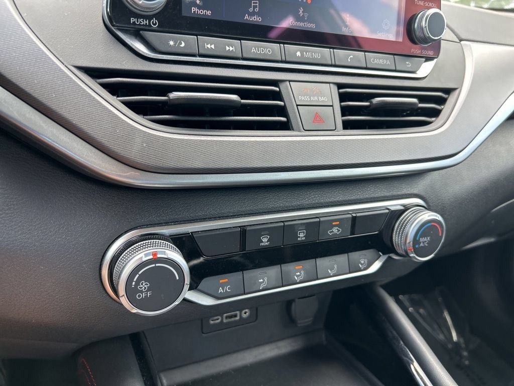 Certified 2025 Nissan Altima 2.5 SR FWD image 36