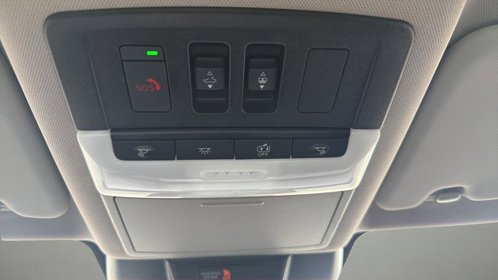Certified 2023 Nissan Rogue SL AWD/4WD image 24