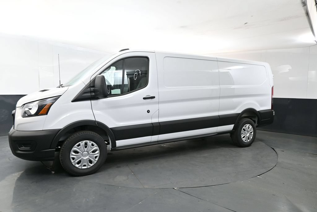 New 2026 Ford Transit 250 Low Roof RWD image 5