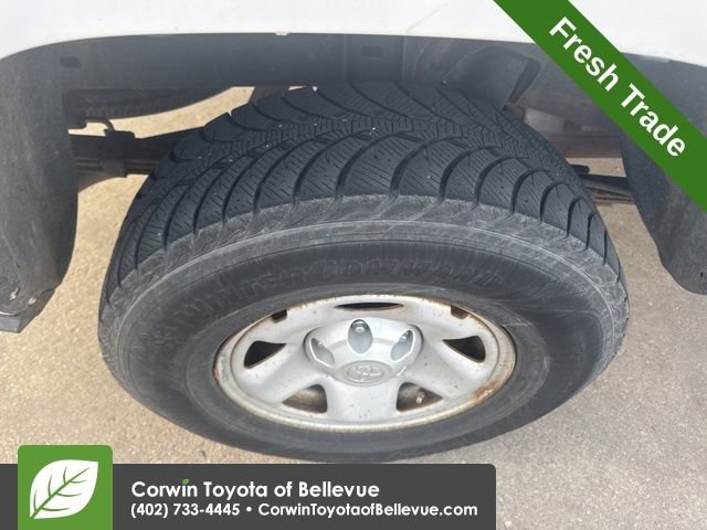 Used 2016 Toyota Tacoma SR image 5