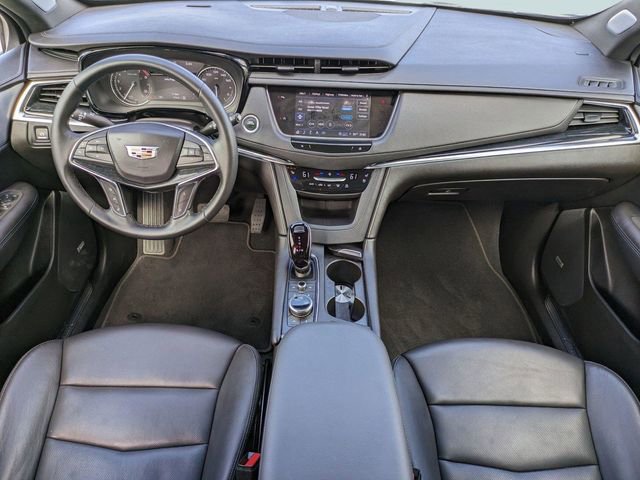 Certified 2025 Cadillac XT5 Premium Luxury image 15