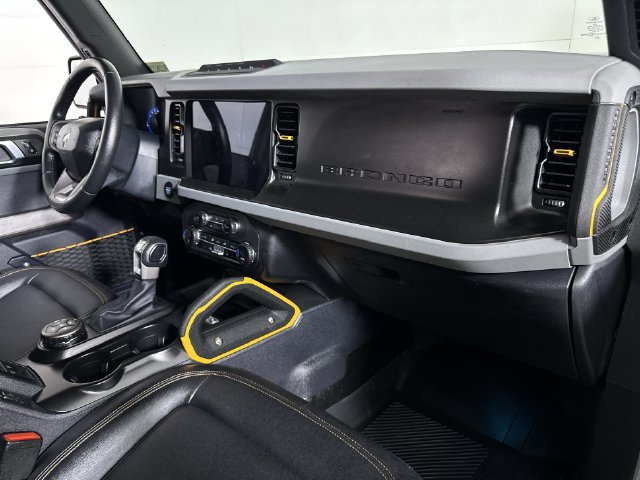 Used 2023 Ford Bronco Badlands w/ Sasquatch Package AWD/4WD image 30