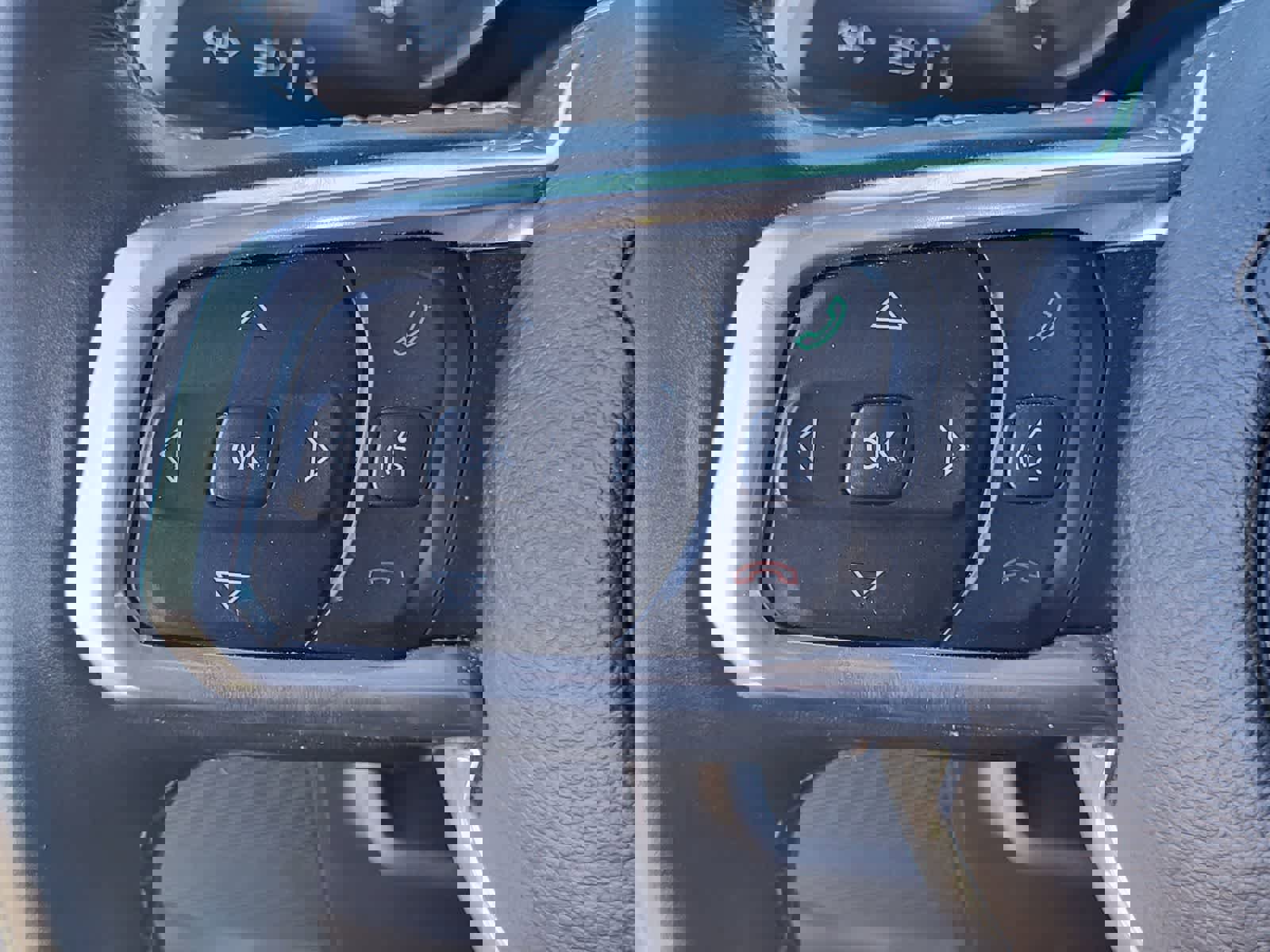 Used 2022 Jeep Wrangler Unlimited Sahara w/ Cold Weather Group image 18