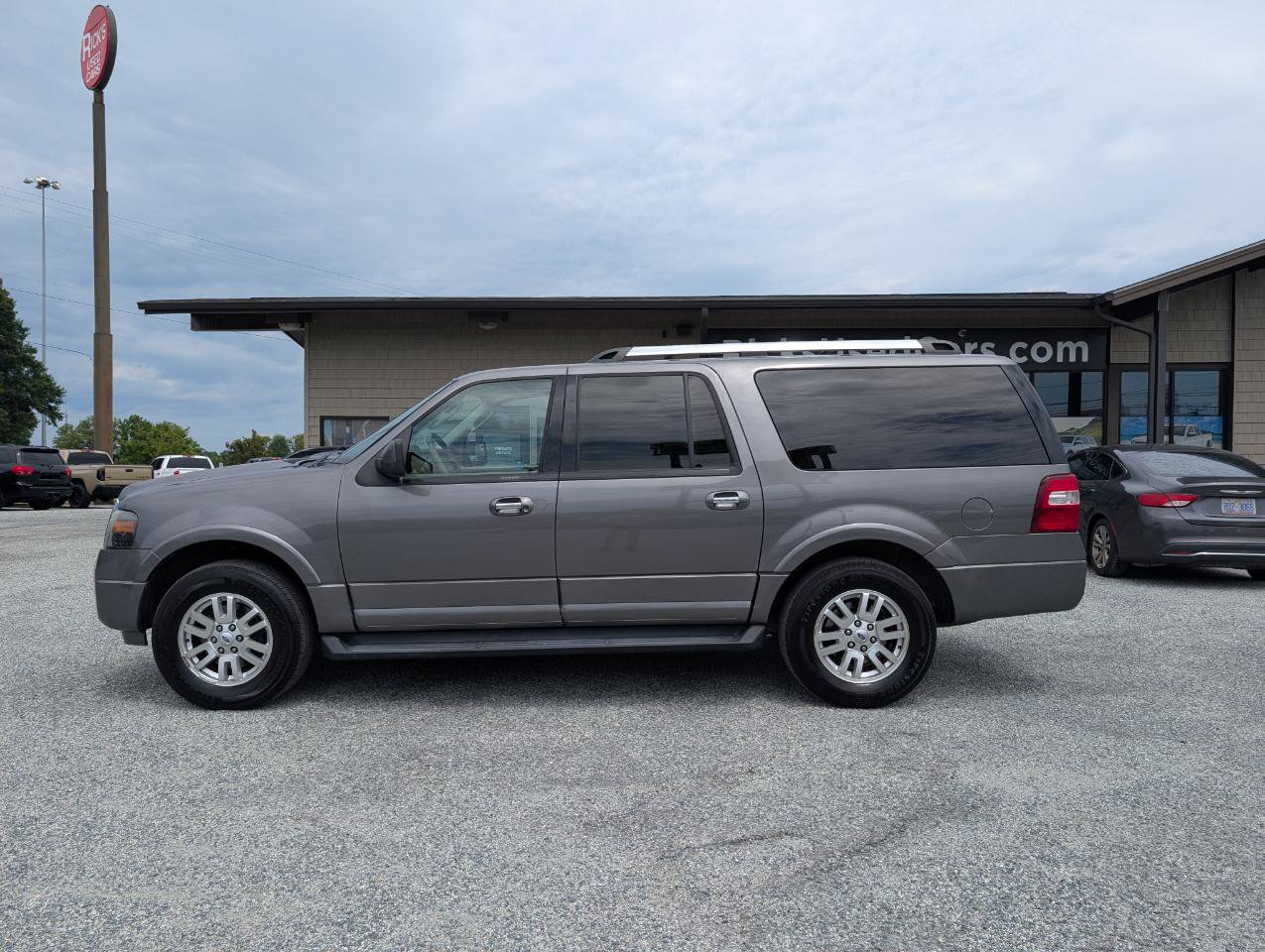 Used 2012 Ford Expedition EL Limited AWD/4WD image 11