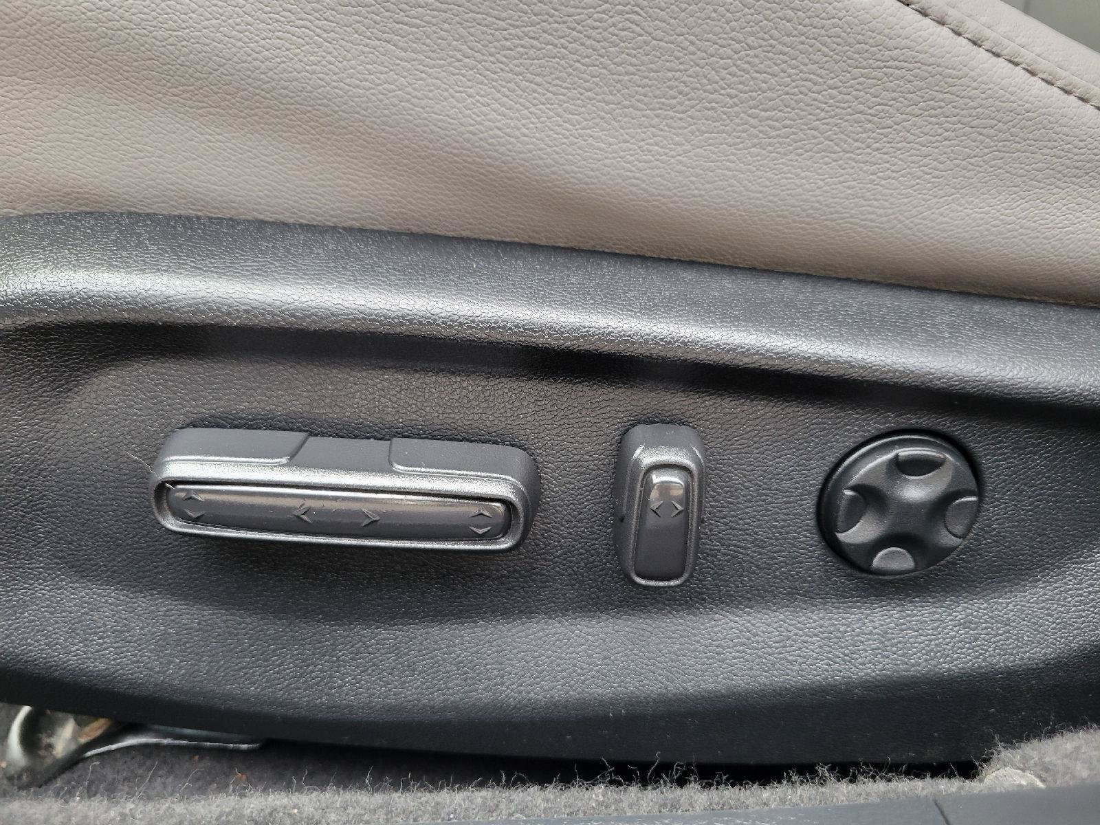 Used 2018 Honda Accord EX-L image 10
