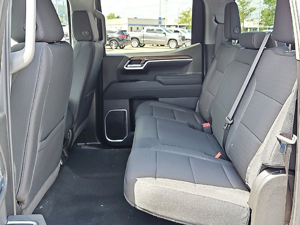 New 2026 Chevrolet Silverado 1500 LT AWD/4WD image 7