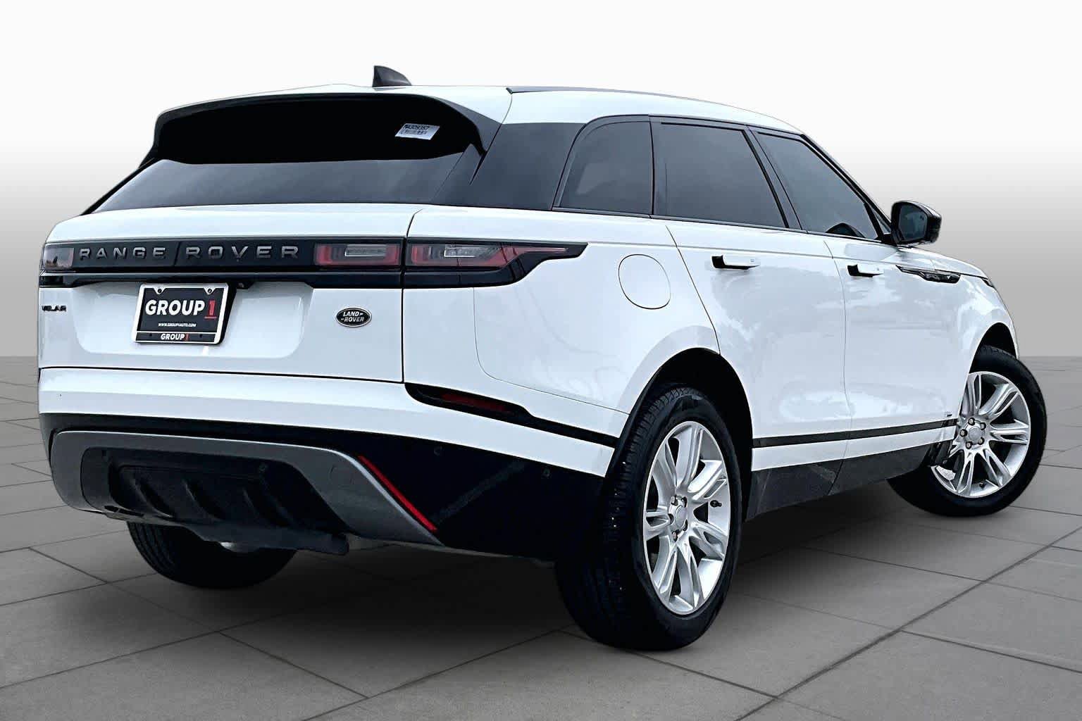 Used 2021 Land Rover Range Rover Velar R-Dynamic S AWD/4WD image 13