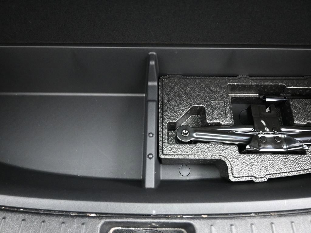 Used 2023 Hyundai Santa Fe SE image 14