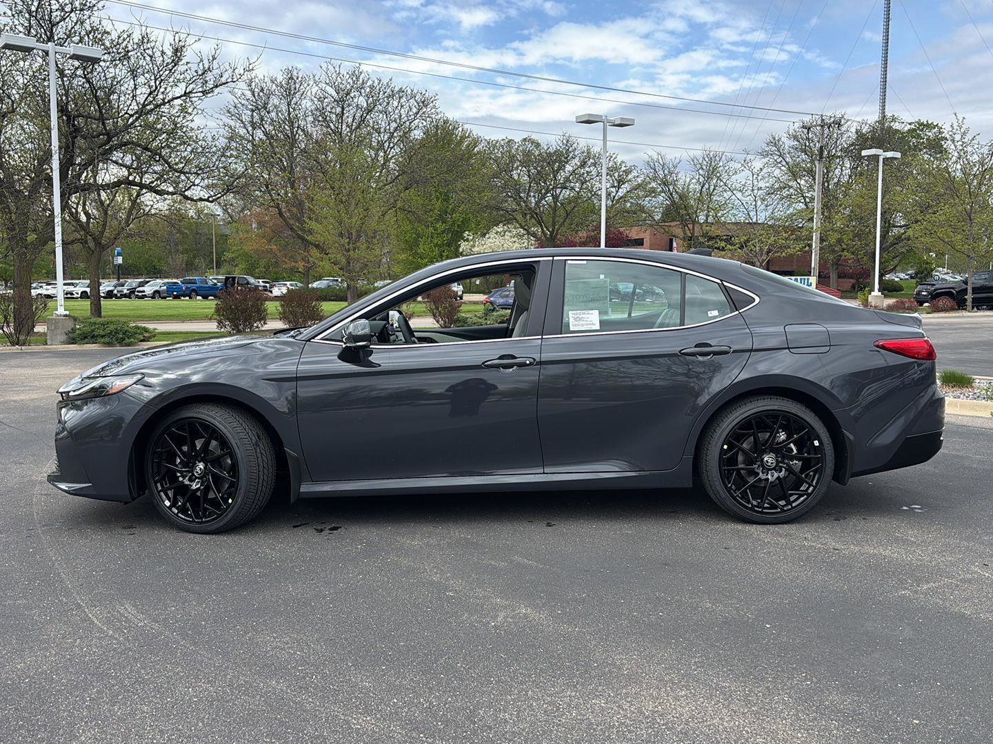 New 2026 Toyota Camry XLE AWD/4WD image 8